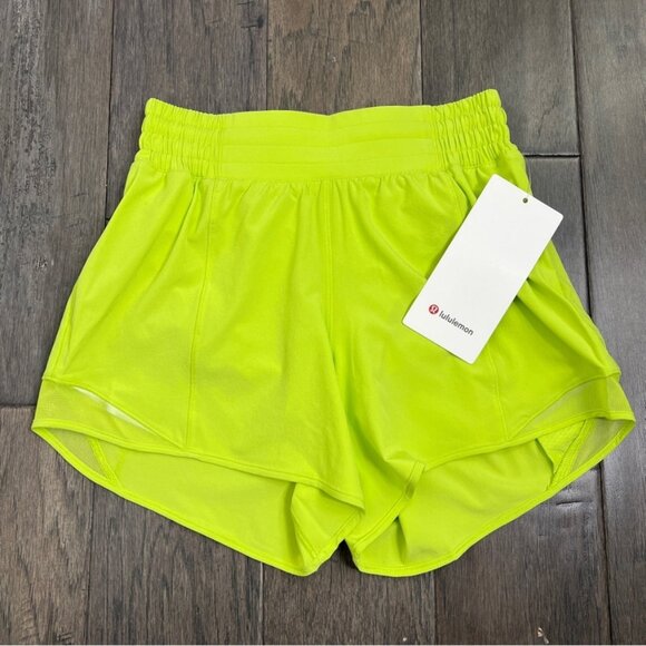 Lululemon NWT Hotty Hot High-Rise Lined Short 4" Sour Grape - Picture 1 of 8